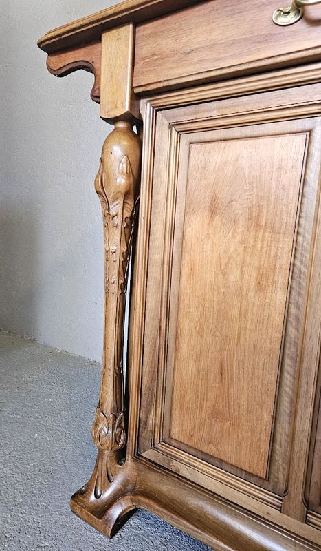 Louis Majorelle Buffet “Chicorée” – Antiquités Art Nouveau