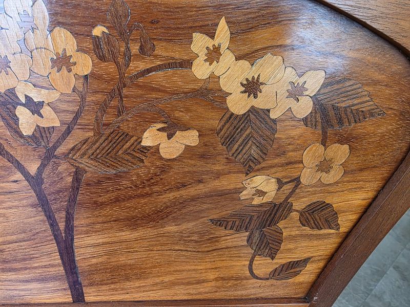 Camille Gauthier Sellette Marquetée “Décor Floral” – Image 9