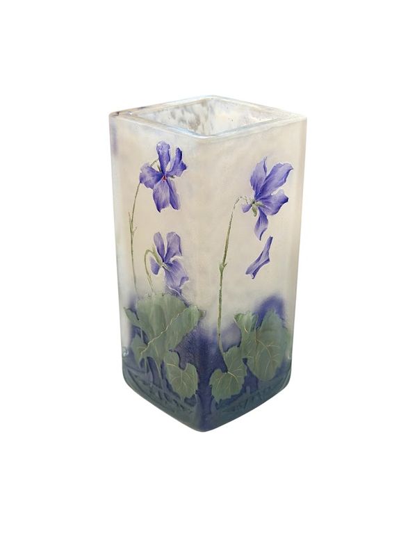 Daum Nancy Vase "Aux Violettes