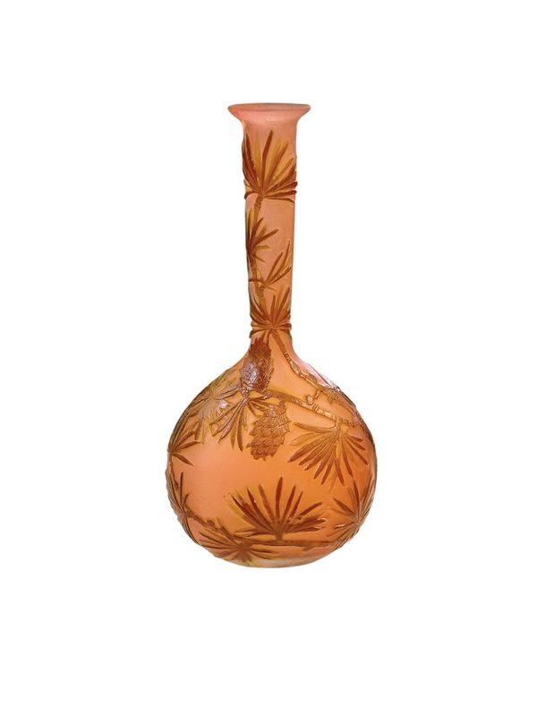Emile Gallé Vase Soliflore "Pommes de Pin"